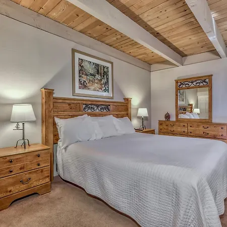 Aston Lakeland Village Beach & Mountain Resort-2