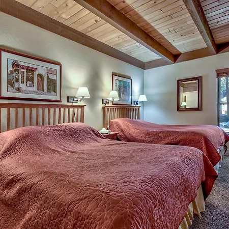 Aston Lakeland Village Beach & Mountain Resort-2